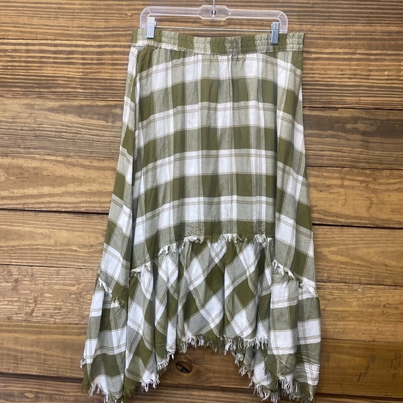 Cato Skirt - Picture 5 of 9